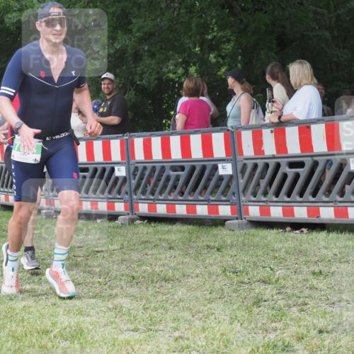 21.06.2025 - 27. Vierlanden-Triathlon KatJ http://msf.ph/oto/8013384 15.06.2025 13:10:04 Ziel 159, 165, 705 meine-sportfotos.de