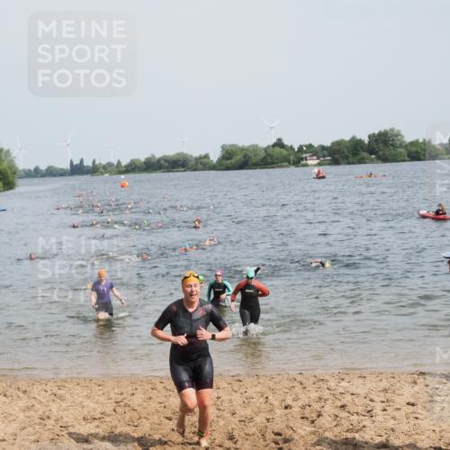 21.06.2025 - 27. Vierlanden-Triathlon MichiJ http://msf.ph/oto/8013411 15.06.2026 10:15:27 Schwimmen 508, 511, 542, 554, 579, 613, 620, 631 meine-sportfotos.de