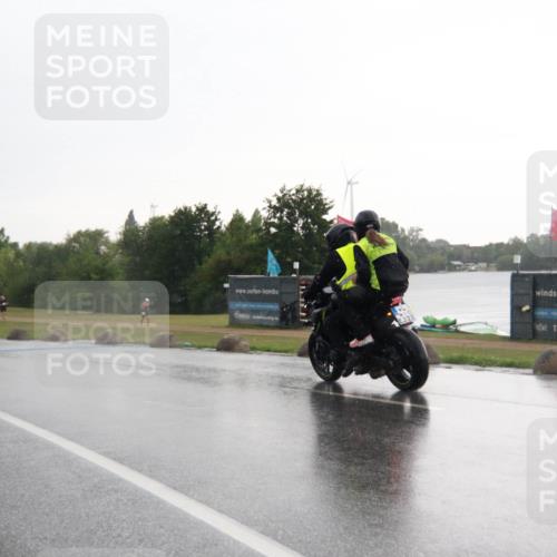 21.06.2025 - 27. Vierlanden-Triathlon H.Heesch http://msf.ph/oto/8013453 15.06.2025 13:33:46 Radfahren 1159 meine-sportfotos.de