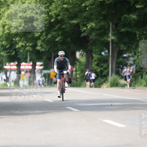 15.06.2025 - 7 Türme Triathlon Yannick Fuchs http://msf.ph/oto/8013547 15.06.2025 13:27:51 Radfahren 241, 673 meine-sportfotos.de