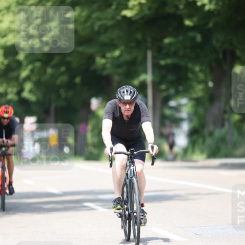 15.06.2025 - 7 Türme Triathlon Yannick Fuchs http://msf.ph/oto/8013613 15.06.2025 12:47:47 Radfahren 247, 411, 443, 477, 489, 648 meine-sportfotos.de