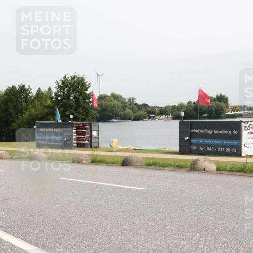 15.06.2025 - 27. Vierlanden-Triathlon H.Heesch http://msf.ph/oto/8013615 15.06.2025 11:09:11 Radfahren 32, 208, 505 meine-sportfotos.de