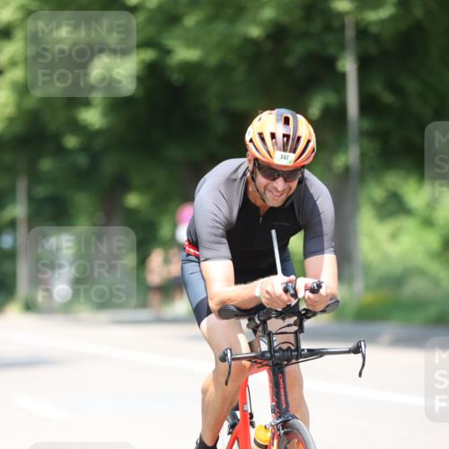 15.06.2025 - 7 Türme Triathlon Yannick Fuchs http://msf.ph/oto/8013727 15.06.2025 12:47:49 Radfahren 247, 411, 443, 477, 609 meine-sportfotos.de