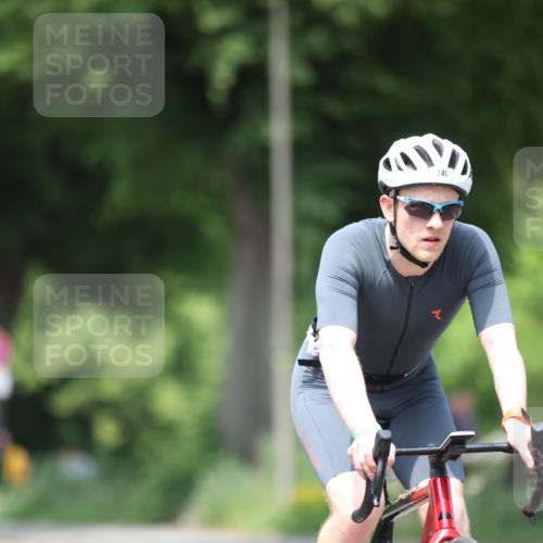 15.06.2025 - 7 Türme Triathlon Yannick Fuchs http://msf.ph/oto/8013735 15.06.2025 13:27:54 Radfahren 241, 673 meine-sportfotos.de