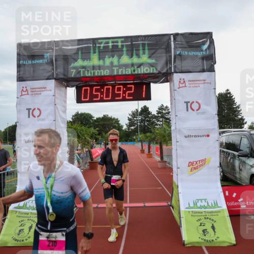 15.06.2025 - 7 Türme Triathlon Michael Strokosch http://msf.ph/oto/8013883 15.06.2025 15:09:21 Ziel 210, 291 meine-sportfotos.de