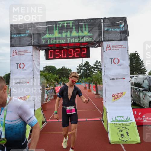 15.06.2025 - 7 Türme Triathlon Michael Strokosch http://msf.ph/oto/8013893 15.06.2025 15:09:22 Ziel 210, 291 meine-sportfotos.de