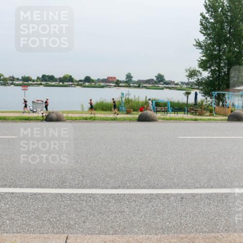 15.06.2025 - 27. Vierlanden-Triathlon H.Heesch http://msf.ph/oto/8014029 15.06.2025 11:09:48 Radfahren 868 meine-sportfotos.de
