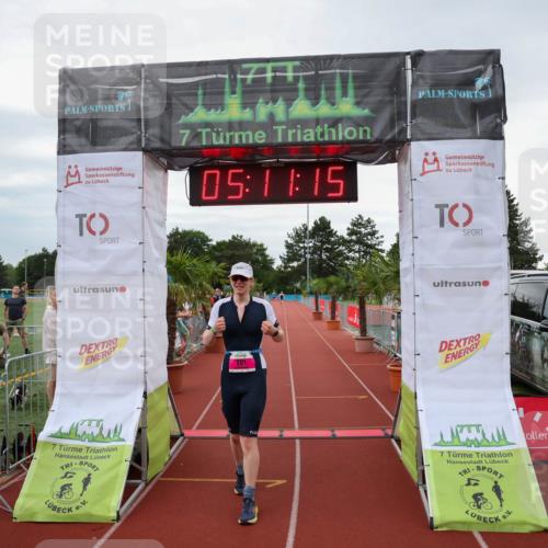 15.06.2025 - 7 Türme Triathlon Michael Strokosch http://msf.ph/oto/8014043 15.06.2025 15:11:15 Ziel 201 meine-sportfotos.de