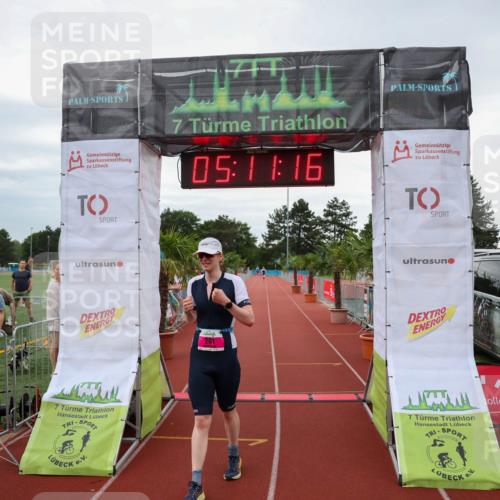 15.06.2025 - 7 Türme Triathlon Michael Strokosch http://msf.ph/oto/8014066 15.06.2025 15:11:15 Ziel 201 meine-sportfotos.de