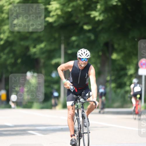 15.06.2025 - 7 Türme Triathlon Yannick Fuchs http://msf.ph/oto/8014266 15.06.2025 12:48:11 Radfahren 240, 260, 374, 497 meine-sportfotos.de