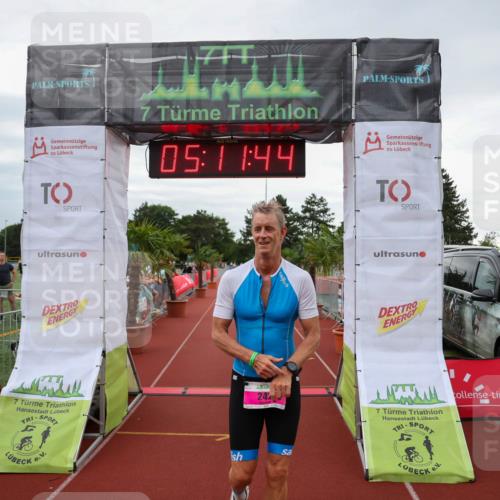 15.06.2025 - 7 Türme Triathlon Michael Strokosch http://msf.ph/oto/8014275 15.06.2025 15:11:44 Ziel 242 meine-sportfotos.de