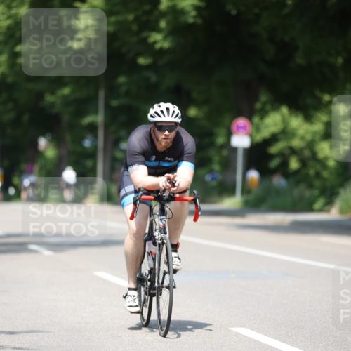 15.06.2025 - 7 Türme Triathlon Yannick Fuchs http://msf.ph/oto/8014330 15.06.2025 12:48:19 Radfahren 240, 490, 498, 543, 655 meine-sportfotos.de