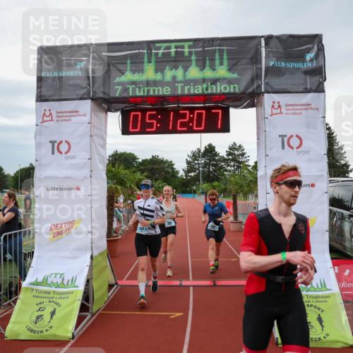 15.06.2025 - 7 Türme Triathlon Michael Strokosch http://msf.ph/oto/8014380 15.06.2025 15:12:07 Ziel 263, 356, 444, 556 meine-sportfotos.de