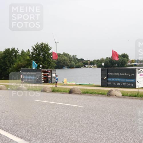 15.06.2025 - 27. Vierlanden-Triathlon H.Heesch http://msf.ph/oto/8014529 15.06.2025 11:16:12 Radfahren 102, 208, 801, 819 meine-sportfotos.de