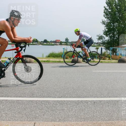 21.06.2025 - 27. Vierlanden-Triathlon H.Heesch http://msf.ph/oto/8014650 15.06.2025 11:50:02 Radfahren 714, 738, 786, 832 meine-sportfotos.de