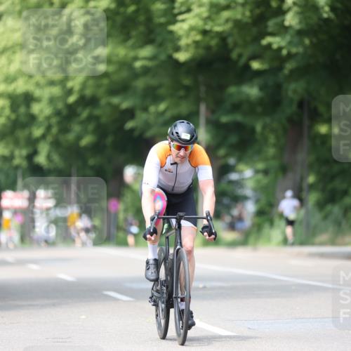 15.06.2025 - 7 Türme Triathlon Yannick Fuchs http://msf.ph/oto/8014815 15.06.2025 13:28:19 Radfahren 404, 438, 649, 792 meine-sportfotos.de