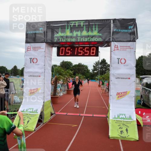 15.06.2025 - 7 Türme Triathlon Michael Strokosch http://msf.ph/oto/8014851 15.06.2025 15:15:58 Ziel 653 meine-sportfotos.de