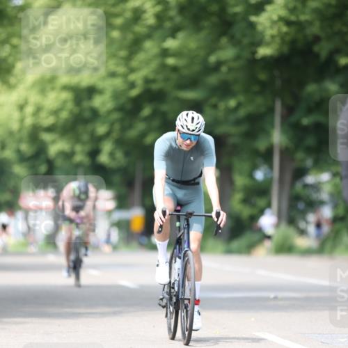 15.06.2025 - 7 Türme Triathlon Yannick Fuchs http://msf.ph/oto/8015033 15.06.2025 13:28:25 Radfahren 597, 649, 740, 792 meine-sportfotos.de