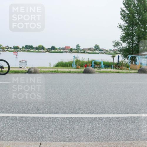 21.06.2025 - 27. Vierlanden-Triathlon H.Heesch http://msf.ph/oto/8015154 15.06.2025 11:52:36 Radfahren 663, 785, 856 meine-sportfotos.de