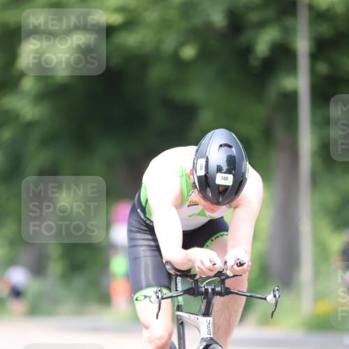 15.06.2025 - 7 Türme Triathlon Yannick Fuchs http://msf.ph/oto/8015169 15.06.2025 13:28:28 Radfahren 597, 649, 740, 792 meine-sportfotos.de