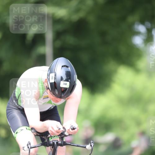 15.06.2025 - 7 Türme Triathlon Yannick Fuchs http://msf.ph/oto/8015182 15.06.2025 13:28:28 Radfahren 597, 649, 740, 792 meine-sportfotos.de