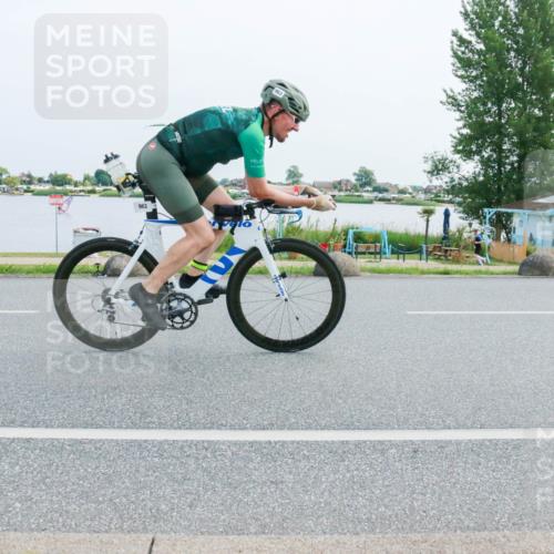 21.06.2025 - 27. Vierlanden-Triathlon H.Heesch http://msf.ph/oto/8015203 15.06.2025 11:52:43 Radfahren 201, 663, 672, 785, 789, 963 meine-sportfotos.de