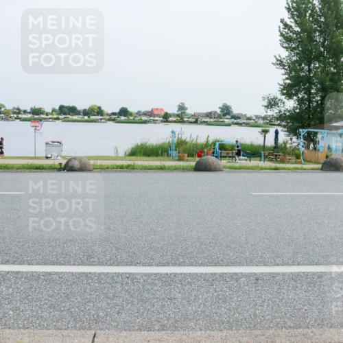 21.06.2025 - 27. Vierlanden-Triathlon H.Heesch http://msf.ph/oto/8015212 15.06.2025 11:52:45 Radfahren 201, 672, 789, 963 meine-sportfotos.de