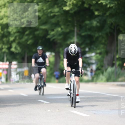 15.06.2025 - 7 Türme Triathlon Yannick Fuchs http://msf.ph/oto/8015279 15.06.2025 13:28:36 Radfahren 636, 767, 896 meine-sportfotos.de
