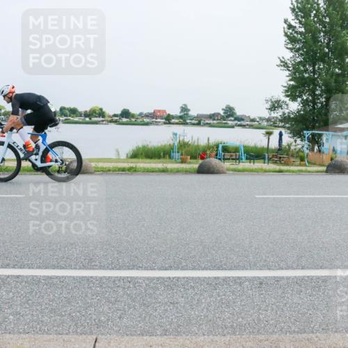 21.06.2025 - 27. Vierlanden-Triathlon H.Heesch http://msf.ph/oto/8015295 15.06.2025 11:53:18 Radfahren 717, 787, 934 meine-sportfotos.de