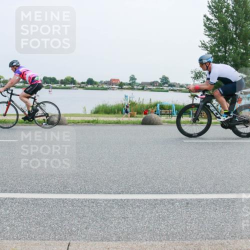 21.06.2025 - 27. Vierlanden-Triathlon H.Heesch http://msf.ph/oto/8015318 15.06.2025 11:53:30 Radfahren 734, 763, 829 meine-sportfotos.de