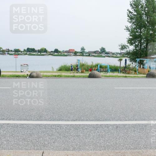 21.06.2025 - 27. Vierlanden-Triathlon H.Heesch http://msf.ph/oto/8015460 15.06.2025 11:54:11 Radfahren 684 meine-sportfotos.de