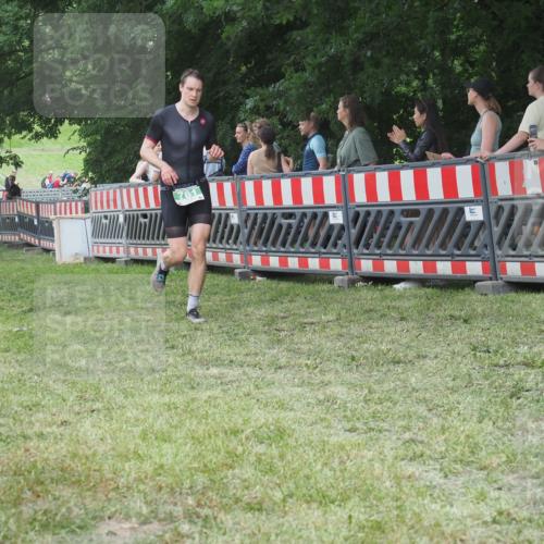 21.06.2025 - 27. Vierlanden-Triathlon KatJ http://msf.ph/oto/8015498 15.06.2025 13:13:23 Ziel 723, 761, 778 meine-sportfotos.de