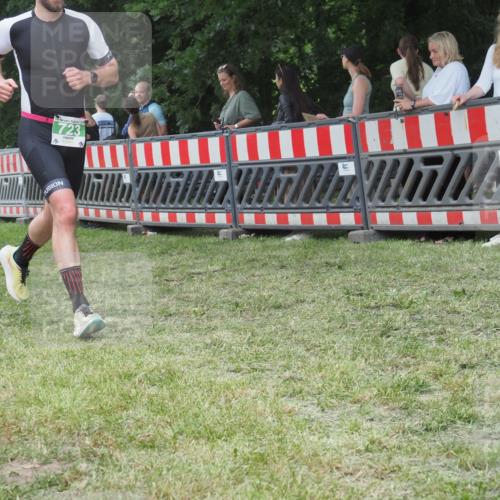 21.06.2025 - 27. Vierlanden-Triathlon KatJ http://msf.ph/oto/8015552 15.06.2025 13:13:26 Ziel 723, 761, 778 meine-sportfotos.de