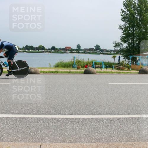 21.06.2025 - 27. Vierlanden-Triathlon H.Heesch http://msf.ph/oto/8015567 15.06.2025 11:55:00 Radfahren 836, 846, 857 meine-sportfotos.de