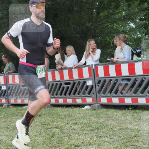 21.06.2025 - 27. Vierlanden-Triathlon KatJ http://msf.ph/oto/8015616 15.06.2025 13:13:26 Ziel 723, 761, 778 meine-sportfotos.de