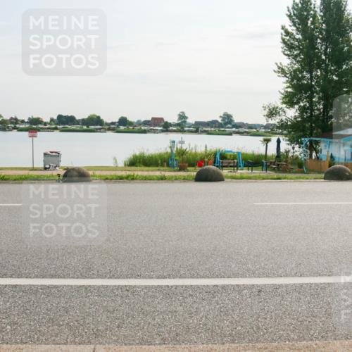 15.06.2025 - 27. Vierlanden-Triathlon H.Heesch http://msf.ph/oto/8015625 15.06.2025 09:10:18 Radfahren 4 meine-sportfotos.de