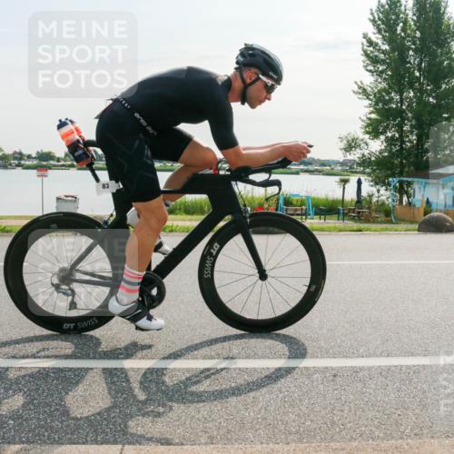 15.06.2025 - 27. Vierlanden-Triathlon H.Heesch http://msf.ph/oto/8015650 15.06.2025 09:10:30 Radfahren 25, 83 meine-sportfotos.de