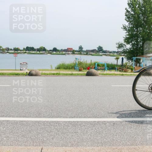 21.06.2025 - 27. Vierlanden-Triathlon H.Heesch http://msf.ph/oto/8015724 15.06.2025 11:55:18 Radfahren 203, 780, 835 meine-sportfotos.de