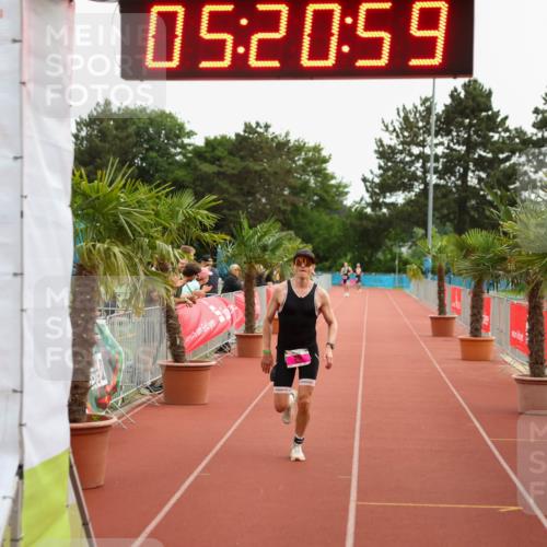 15.06.2025 - 7 Türme Triathlon Michael Strokosch http://msf.ph/oto/8015783 15.06.2025 15:20:59 Ziel 316 meine-sportfotos.de
