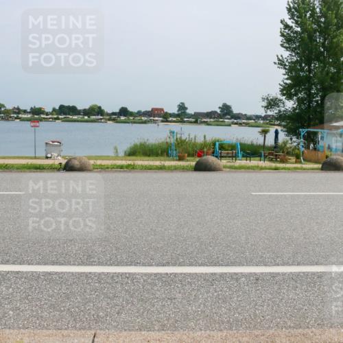 21.06.2025 - 27. Vierlanden-Triathlon H.Heesch http://msf.ph/oto/8015807 15.06.2025 11:55:20 Radfahren 203, 780, 835, 982 meine-sportfotos.de