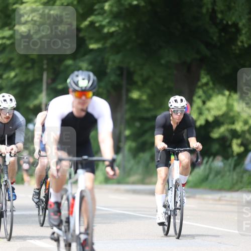 15.06.2025 - 7 Türme Triathlon Yannick Fuchs http://msf.ph/oto/8015821 15.06.2025 13:28:47 Radfahren 274, 557, 595, 745, 804, 805, 886, 1049 meine-sportfotos.de