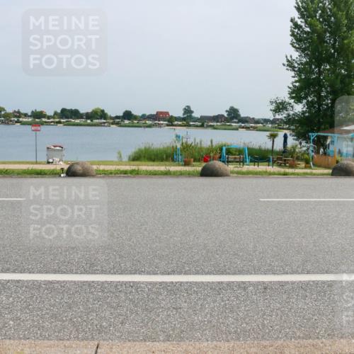 21.06.2025 - 27. Vierlanden-Triathlon H.Heesch http://msf.ph/oto/8015829 15.06.2025 11:55:24 Radfahren 835, 920, 960, 962, 982 meine-sportfotos.de
