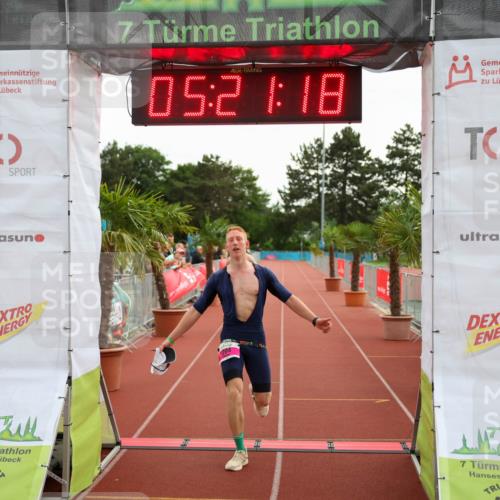 15.06.2025 - 7 Türme Triathlon Michael Strokosch http://msf.ph/oto/8015842 15.06.2025 15:21:18 Ziel 204, 236 meine-sportfotos.de