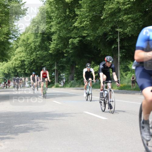 15.06.2025 - 7 Türme Triathlon Yannick Fuchs http://msf.ph/oto/8015936 15.06.2025 13:28:52 Radfahren 339, 557, 558, 595, 745, 805, 886, 1045, 1049 meine-sportfotos.de