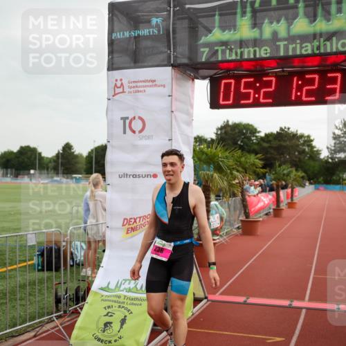 15.06.2025 - 7 Türme Triathlon Michael Strokosch http://msf.ph/oto/8015946 15.06.2025 15:21:23 Ziel 204, 236 meine-sportfotos.de