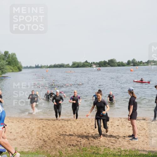 21.06.2025 - 27. Vierlanden-Triathlon MichiJ http://msf.ph/oto/8015957 15.06.2026 10:16:54 Schwimmen 471, 484, 501, 516, 551, 566, 595, 604, 610, 633 meine-sportfotos.de