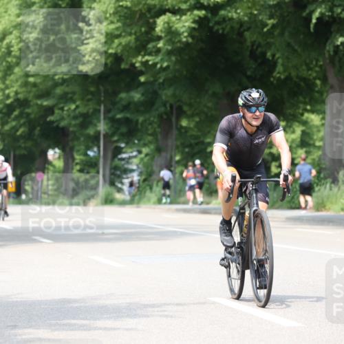 15.06.2025 - 7 Türme Triathlon Yannick Fuchs http://msf.ph/oto/8016062 15.06.2025 13:29:04 Radfahren 592, 653, 680, 833, 1006 meine-sportfotos.de