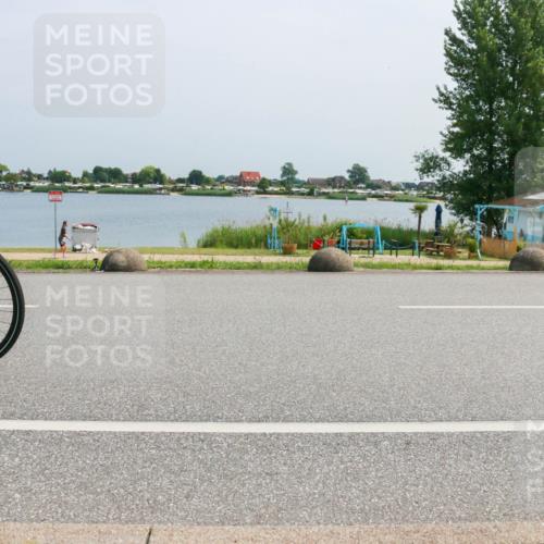 21.06.2025 - 27. Vierlanden-Triathlon H.Heesch http://msf.ph/oto/8016098 15.06.2025 11:55:55 Radfahren 699, 779, 786, 828 meine-sportfotos.de
