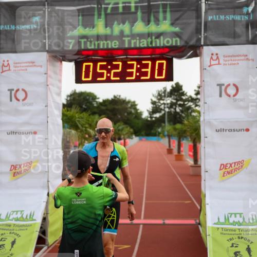 15.06.2025 - 7 Türme Triathlon Michael Strokosch http://msf.ph/oto/8016210 15.06.2025 15:23:30 Ziel 252 meine-sportfotos.de