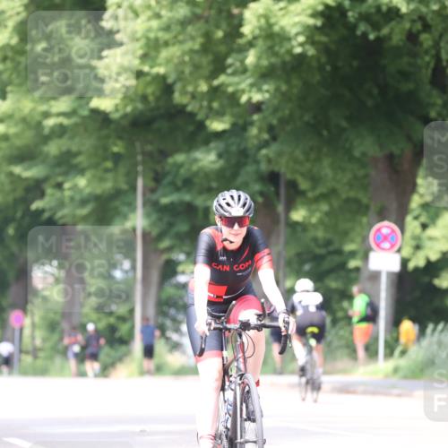 15.06.2025 - 7 Türme Triathlon Yannick Fuchs http://msf.ph/oto/8016261 15.06.2025 13:29:20 Radfahren 232, 434 meine-sportfotos.de